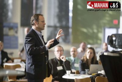 مهارت‌های نرم برای وکلای موفق (راهنمای جامع رشد حرفه‌ای)