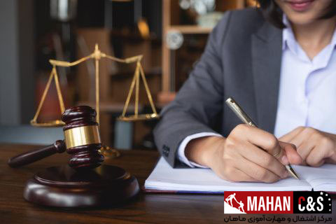 چگونه وکلا می‌توانند مهارت‌های کسب‌وکار خود را بهبود دهند؟